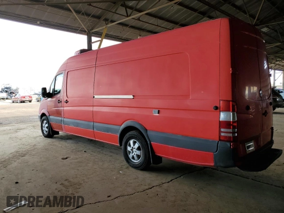 2012 Freightliner Sprinter z VIN WDYPE8CC8C5618781, wystawiony jako Copart lot #51819545 z przebiegiem 419 874 mil mil oraz Tytuł czysty. Historia ofert i sprzedaży dostępna na DreamBid. Obrazek 2.