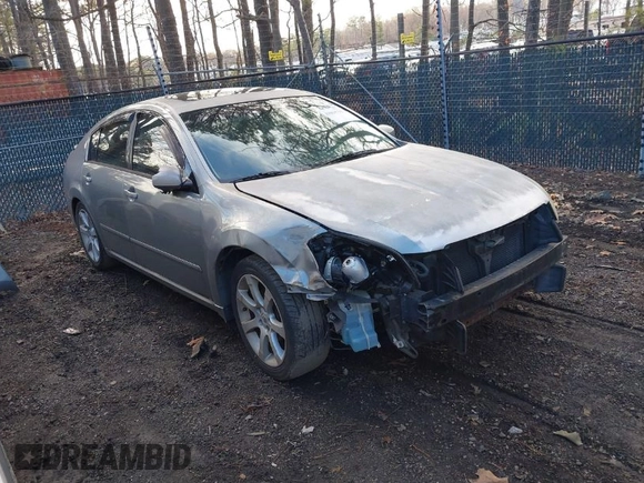 2007 Nissan Maxima 3.5 SE with VIN 1N4BA41E17C816057, listed as a IAAI auction lot 41863796 with 208,660 mi miles. Bid and sale history available at carsss.com. Image 1.