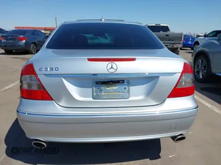 2007 Mercedes-Benz E-Class 3.5L with VIN WDBUF56X07B174780, listed as a IAAI auction lot 42007204 with 150,527 mi miles. Bid and sale history available at carsss.com. Image 16.