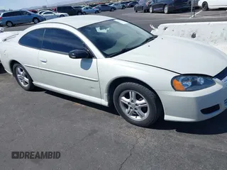 2003 Dodge Stratus SE z VIN 4B3AG42G93E196528, wystawiony jako IAAI lot #41941304 z przebiegiem 191 930 mil mil oraz . Historia ofert i sprzedaży dostępna na DreamBid. Obrazek 12.