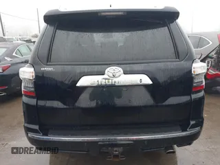 2015 Toyota 4Runner Limited with VIN JTEBU5JR5F5209491, listed as a IAAI auction lot 41469007 with 228,645 mi miles and . Bid and sale history available at carsss.com. Image 16.