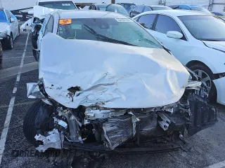 2020 Toyota Corolla SE with VIN 5YFS4RCE2LP029454, listed as a Copart auction lot 44923875 with 0 mi miles and Salvage Title. Bid and sale history available at carsss.com. Image 5.