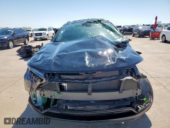 2024 Chevrolet Trax 2RS with VIN KL77LJE21RC068919, listed as a Copart auction lot 49963435 with Not Provided miles and Non Repairable. Bid and sale history available at DreamBid. Image 5.