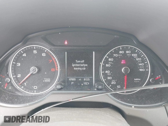 2015 Audi Q5 Premium Plus with VIN WA1LFAFP0FA074585, listed as a IAAI auction lot 41604684 with 67,655 mi miles. Bid and sale history available at carsss.com. Image 7.