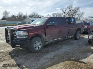 2022 Ram 2500 Tradesman with VIN 3C6UR5HJ8NG183014, listed as a Copart auction lot 45980135 with 67,573 mi miles and Salvage Title. Bid and sale history available at carsss.com. Image 1.