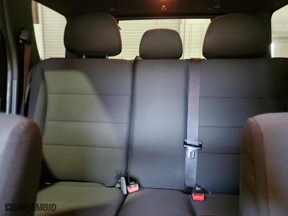 2011 Ford Escape XLT with VIN 1FMCU9DG6BKB50677, listed as a Copart auction lot 48728385 with 141,495 mi miles and Clean Title. Bid and sale history available at carsss.com. Image 10.