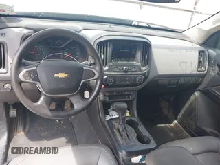 2019 Chevrolet Colorado 2WD Work Truck с VIN 1GCHSBEA9K1295316, выставлен на аукционе IAAI как лот 42519978 с пробегом 141 216 миль миль и . История ставок и продаж доступна на DreamBid. Изображение 22.