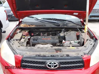 2006 Toyota RAV4 with VIN JTMZD33V966011749, listed as a IAAI auction lot 42005018 with 117,071 mi miles. Bid and sale history available at carsss.com. Image 10.