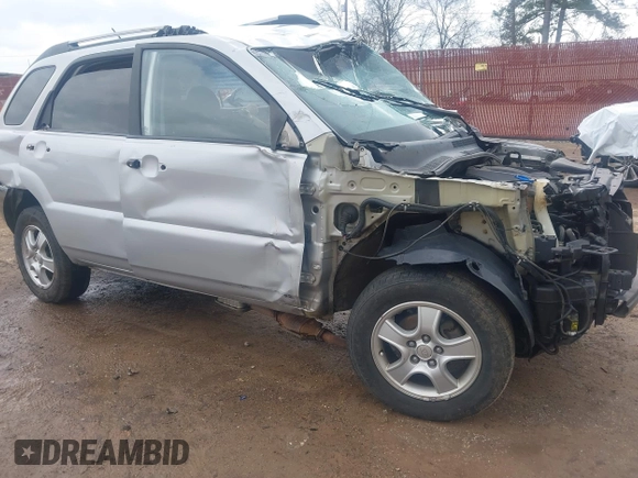 2007 Kia Sportage LX with VIN KNDJF724577314160, listed as a IAAI auction lot 41516385 with Not Provided miles. Bid and sale history available at carsss.com. Image 1.