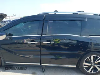 2019 Honda Odyssey Elite with VIN 5FNRL6H92KB089949, listed as a IAAI auction lot 42217646 with 61,193 mi miles and . Bid and sale history available at DreamBid. Image 14.