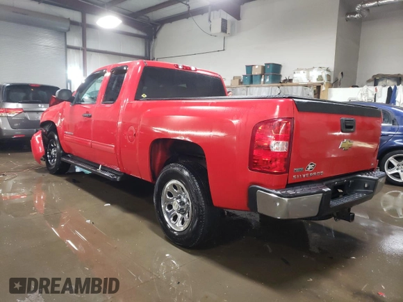 2010 Chevrolet Silverado 1500 LS with VIN 1GCSKREA0AZ160336, listed as a Copart auction lot 42542095 with 55,688 mi miles and Salvage Title. Bid and sale history available at DreamBid. Image 2.