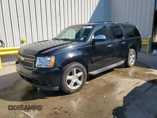 2011 Chevrolet Suburban LS z VIN 1GNSCHE0XBR155488, wystawiony jako Copart lot #55567715 z przebiegiem 222 116 mil mil oraz Szkoda całkowita • Salvage title. Historia ofert i sprzedaży dostępna na DreamBid. Obrazek 1.