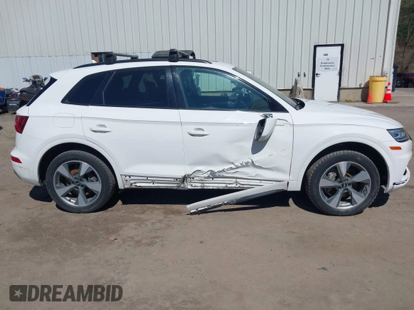 2020 Audi Q5 Premium with VIN WA1ANAFY7L2111477, listed as a IAAI auction lot 42083776 with 75,437 mi miles and . Bid and sale history available at DreamBid. Image 14.
