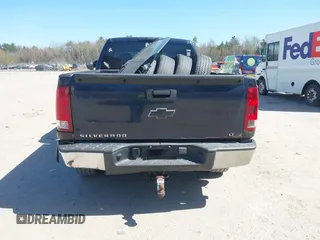 2007 Chevrolet Silverado 1500 1LT with VIN 1GCEK19C87Z550457, listed as a IAAI auction lot 42167510 with 191,185 mi miles and . Bid and sale history available at DreamBid. Image 16.
