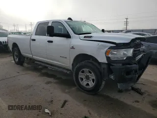 2020 Ram 3500 Tradesman with VIN 3C63R3GL2LG240887, listed as a Copart auction lot 84221034 with 102,225 mi miles and Salvage Title. Bid and sale history available at carsss.com. Image 4.