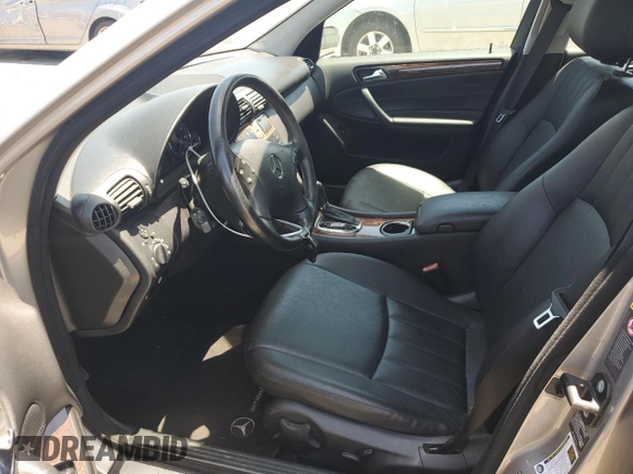 2006 Mercedes-Benz C 280 Luxury z VIN WDBRF54H76F826044, wystawiony jako Copart lot #58874845 z przebiegiem 75 573 mil mil oraz Czysty tytuł • Clean title. Historia ofert i sprzedaży dostępna na DreamBid. Obrazek 7.