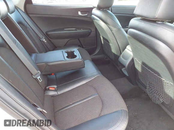 2019 Kia Optima LX with VIN 5XXGT4L31KG334865, listed as a IAAI auction lot 41044256 with 54,717 mi miles. Bid and sale history available at carsss.com. Image 8.