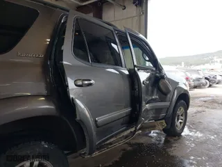 2005 Toyota Sequoia Limited with VIN 5TDBT48A95S241368, listed as a IAAI auction lot 41753836 with 223,483 mi miles. Bid and sale history available at carsss.com. Image 19.