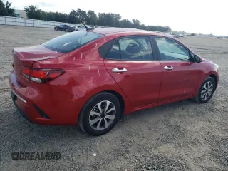 2022 Kia Rio S with VIN 3KPA24ADXNE441723, listed as a Copart auction lot 60520334 with 37,901 mi miles and Salvage Title. Bid and sale history available at carsss.com. Image 3.