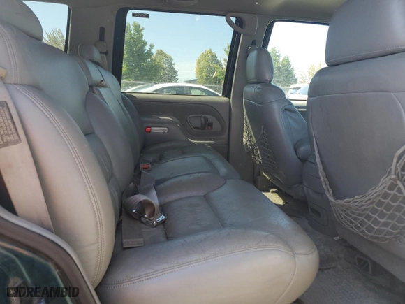 1996 GMC Yukon with VIN 1GKEK13R3TJ750284, listed as a Copart auction lot 69022244 with 266,366 mi miles and Salvage Title. Bid and sale history available at carsss.com. Image 11.