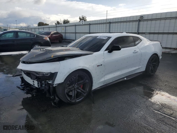 2021 Chevrolet Camaro 2SS with VIN 1G1FG1R79M0120356, listed as a Copart auction lot 86222314 with 39,325 mi miles and Salvage Title. Bid and sale history available at carsss.com. Image 1.