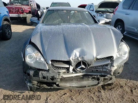 2011 Mercedes-Benz SLK 300 z VIN WDBWK5EA6BF238842, wystawiony jako Copart lot #75209034 z przebiegiem 129 320 mil mil oraz Szkoda całkowita • Salvage title. Historia ofert i sprzedaży dostępna na DreamBid. Obrazek 11.