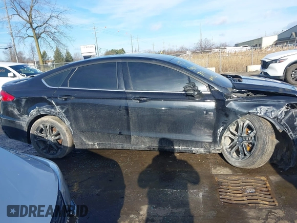 2020 Ford Fusion SE with VIN 3FA6P0HDXLR164704, listed as a IAAI auction lot 41190079 with 55,373 mi miles and . Bid and sale history available at carsss.com. Image 13.