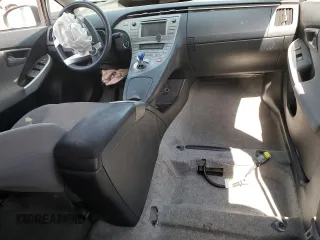 2015 Toyota Prius Four с VIN JTDKN3DU5F0438322, выставлен на аукционе Copart как лот 57115685 с пробегом 160 750 миль миль и Списание • Salvage title. История ставок и продаж доступна на DreamBid. Изображение 8.
