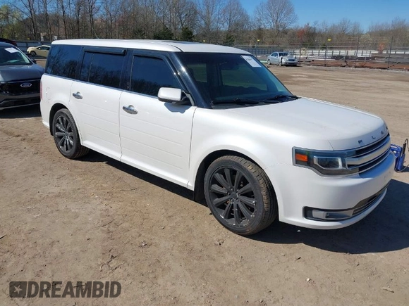 2013 Ford Flex Limited w/EcoBoost with VIN 2FMHK6DT9DBD28070, listed as a IAAI auction lot 41804017 with 156,423 mi miles. Bid and sale history available at carsss.com. Image 1.