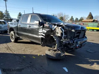 2019 Chevrolet Silverado 1500 LT Trail Boss with VIN 3GCPYFEDXKG267067, listed as a Copart auction lot 88442125 with 69,187 mi miles and Salvage Title. Bid and sale history available at carsss.com. Image 4.