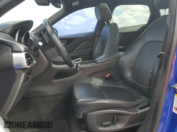 2018 Jaguar F-Pace 25t Premium with VIN SADCJ2FX1JA258666, listed as a Copart auction lot 54525345 with 121,340 mi miles and Clean Title. Bid and sale history available at DreamBid. Image 7.