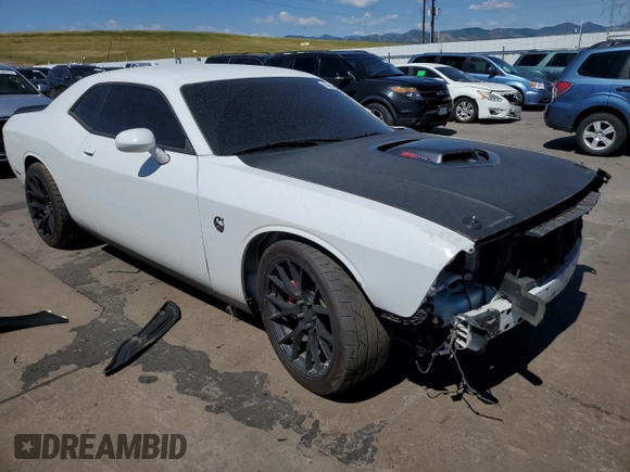 2019 Dodge Challenger R/T Scat Pack Widebody z VIN 2C3CDZFJ3KH740893, wystawiony jako Copart lot #59661204 z przebiegiem 78 203 mil mil oraz Szkoda całkowita • Salvage title. Historia ofert i sprzedaży dostępna na DreamBid. Obrazek 4.