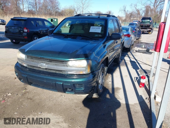 2005 Chevrolet TrailBlazer LT with VIN 1GNDT13S552203593, listed as a IAAI auction lot 41833044 with 195,227 mi miles and . Bid and sale history available at DreamBid. Image 2.