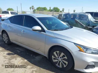 2020 Nissan Altima 2.5 S with VIN 1N4BL4BV5LC167625, listed as a IAAI auction lot 41964520 with 77,751 mi miles. Bid and sale history available at carsss.com. Image 13.