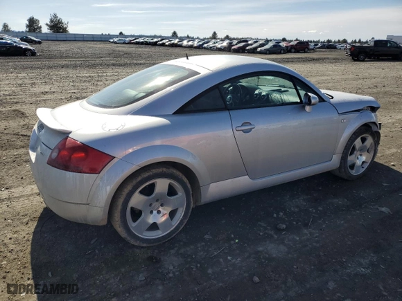 2001 Audi TT with VIN TRUWT28N411030021, listed as a Copart auction lot 48435505 with 136,441 mi miles and Salvage Title. Bid and sale history available at carsss.com. Image 3.