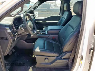 2021 Ford F-150 XL с VIN 1FTEW1CP0MFC94084, выставлен на аукционе Copart как лот 65921585 с пробегом 3 151 миль миль и Списание • Salvage title. История ставок и продаж доступна на DreamBid. Изображение 7.