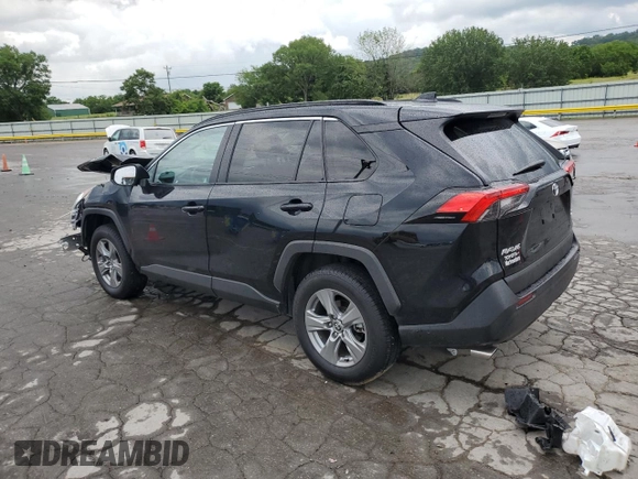 2022 Toyota RAV4 XLE with VIN 2T3W1RFV8NW222612, listed as a Copart auction lot 60675335 with 63,446 mi miles and Salvage title. Bid and sale history available at DreamBid. Image 2.
