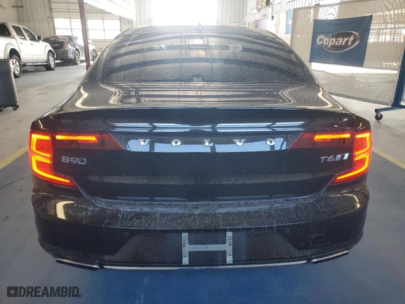 2020 Volvo S90 R-Design with VIN LVYA22MT3LP160022, listed as a Copart auction lot 84016224 with 0 mi miles and Salvage Title. Bid and sale history available at carsss.com. Image 6.