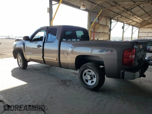 2008 Chevrolet Silverado 1500 1LT with VIN 2GCEC19J681138916, listed as a Copart auction lot 72421144 with 171,292 mi miles and Clean Title. Bid and sale history available at DreamBid. Image 2.