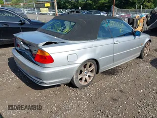 2001 BMW 3 Series 325Ci with VIN WBABS33471JY54074, listed as a IAAI auction lot 42576233 with Not provided miles and . Bid and sale history available at DreamBid. Image 4.