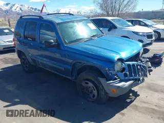 2005 Jeep Liberty Sport with VIN 1J4GK48K55W718275, listed as a IAAI auction lot 41869950 with 198,154 mi miles. Bid and sale history available at carsss.com. Image 1.