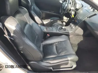 2004 Nissan 350Z Enthusiast z VIN JN1AZ36A54T015600, wystawiony jako Copart lot #53322995 z przebiegiem 114 850 mil mil oraz Czysty tytuł • Clean title. Historia ofert i sprzedaży dostępna na DreamBid. Obrazek 10.