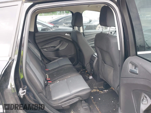 2017 Ford Escape SE with VIN 1FMCU0GD0HUB90702, listed as a IAAI auction lot 42141383 with 174,265 mi miles. Bid and sale history available at carsss.com. Image 8.