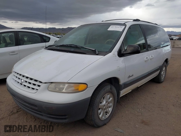 1999 Plymouth Voyager Grand SE z VIN 1P4GP44G5XB637050, wystawiony jako IAAI lot #41702235 z przebiegiem 335 309 mil mil oraz . Historia ofert i sprzedaży dostępna na DreamBid. Obrazek 2.