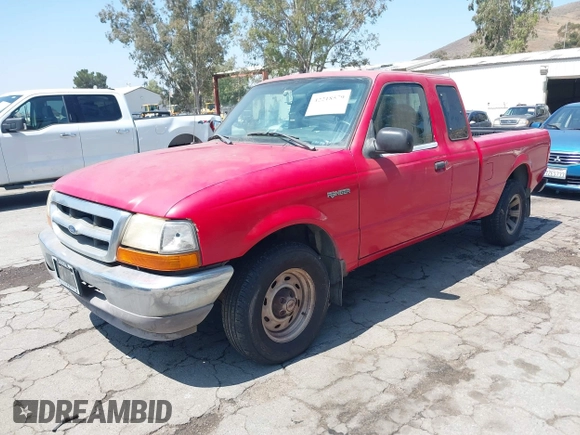 2000 Ford Ranger XL with VIN 1FTYR14V5YPA39917, listed as a IAAI auction lot 42218579 with 258,120 mi miles and . Bid and sale history available at carsss.com. Image 2.