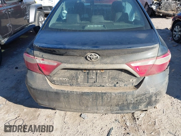 2017 Toyota Camry XLE z VIN 4T1BF1FK1HU277455, wystawiony jako IAAI lot #41441818 z przebiegiem 138 752 mil mil oraz . Historia ofert i sprzedaży dostępna na DreamBid. Obrazek 17.