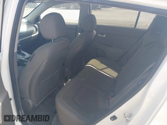 2015 Kia Sportage EX with VIN KNDPC3AC9F7790737, listed as a IAAI auction lot 42021494 with 112,621 mi miles and . Bid and sale history available at DreamBid. Image 8.