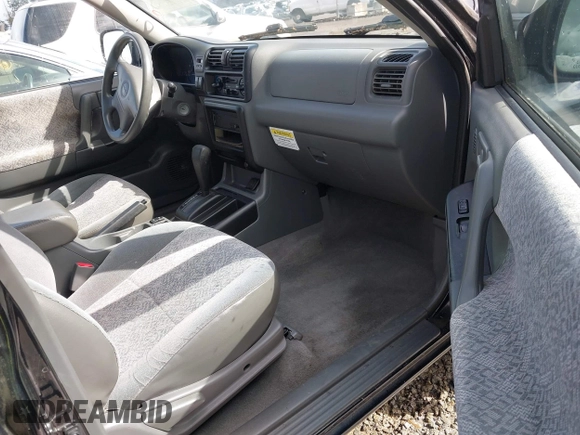 2001 Isuzu Rodeo z VIN 42CK58W9143610580, wystawiony jako IAAI lot #41939199 z przebiegiem 125 754 mil mil oraz . Historia ofert i sprzedaży dostępna na DreamBid. Obrazek 5.