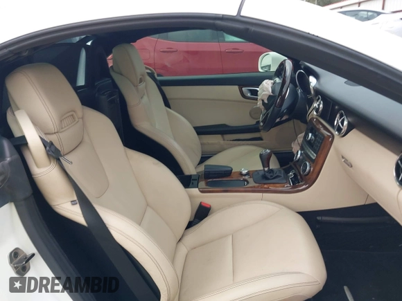 2014 Mercedes-Benz SLK 250 with VIN WDDPK4HA7EF081313, listed as a IAAI auction lot 41520329 with 53,031 mi miles and . Bid and sale history available at DreamBid. Image 8.