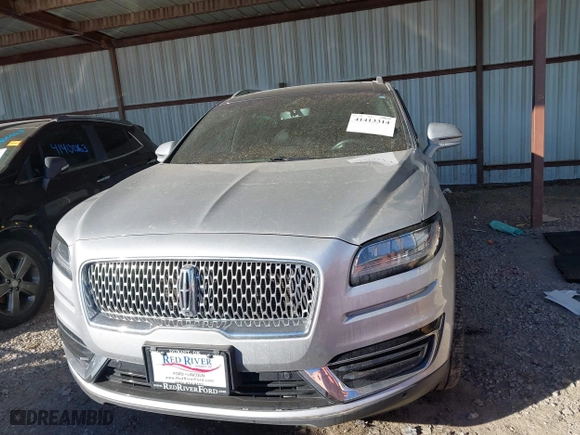 2019 Lincoln Nautilus Reserve with VIN 2LMPJ8LP2KBL65963, listed as a IAAI auction lot 41413314 with 52,012 mi miles. Bid and sale history available at carsss.com. Image 12.